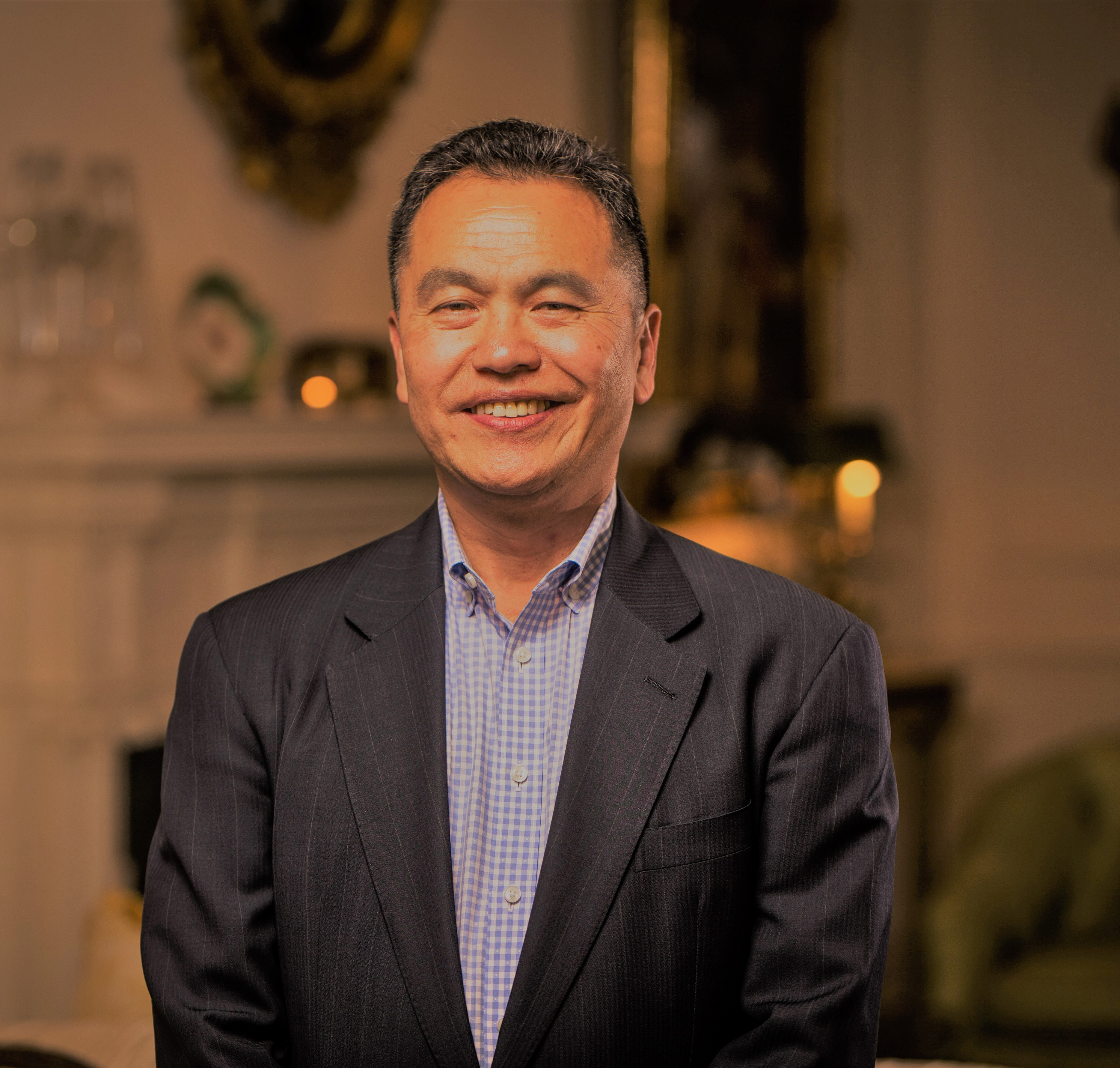 Headshot of Steven Chen