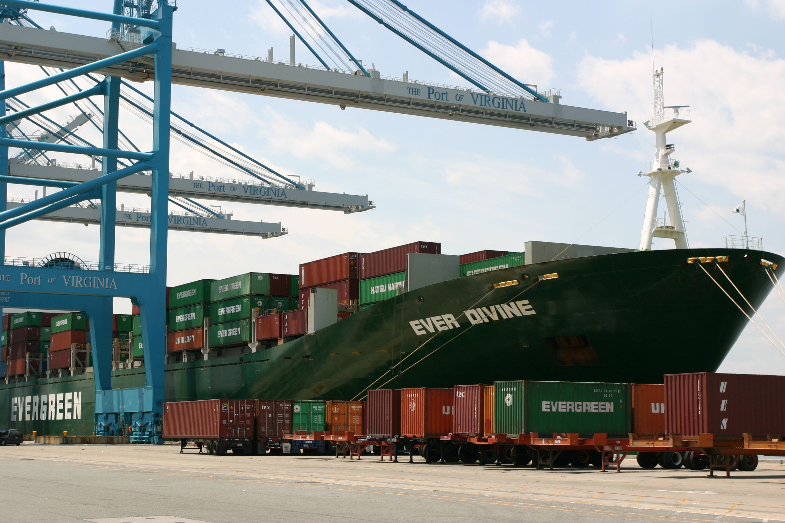 Port of Virginia Evergreen ship