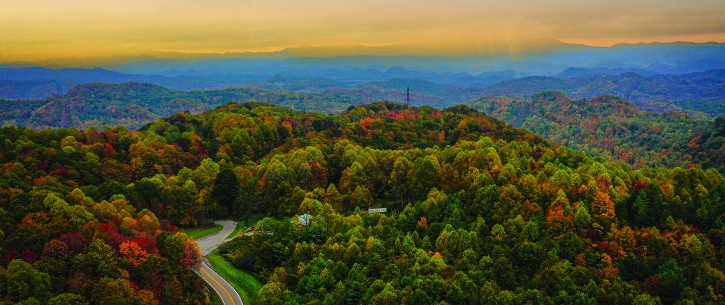 A mountain road in the fall