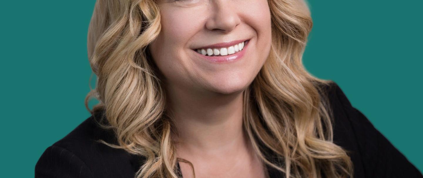Headshot of Alison Lands 