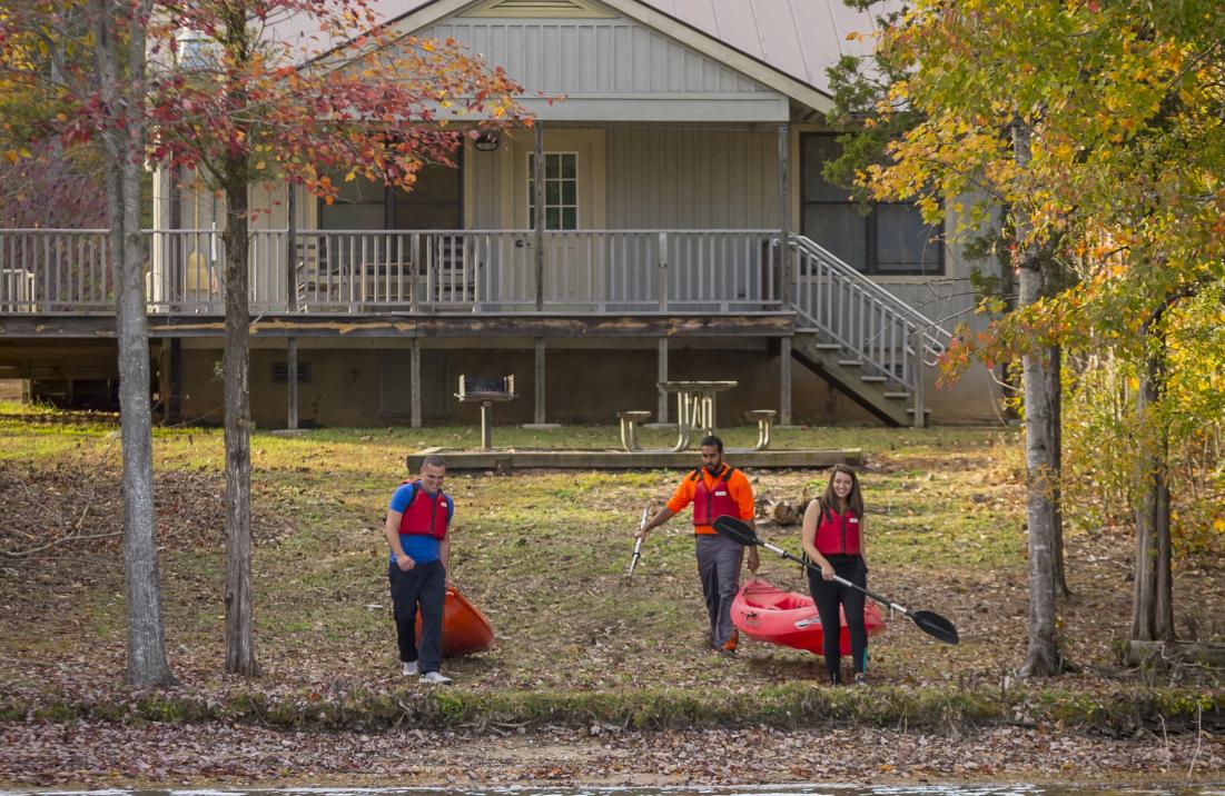 People with kayaks at Lake Anna