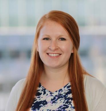 Lauren Akers headshot