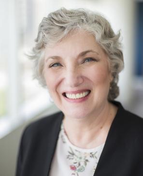 Pandy Brazeau headshot