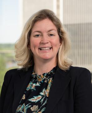 Megan Healy headshot