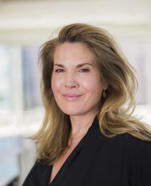 Lee Sanderson headshot