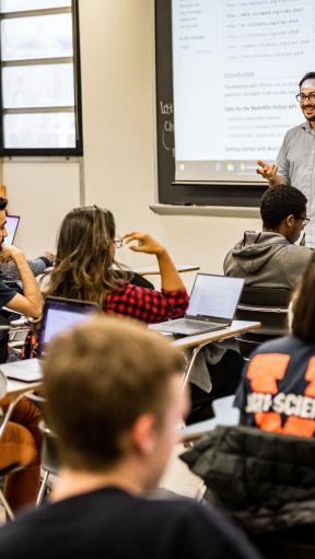 Prof. Jon Kropko teaches students in his Practice and Application of Data Science class