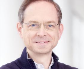 Matt Calkins headshot