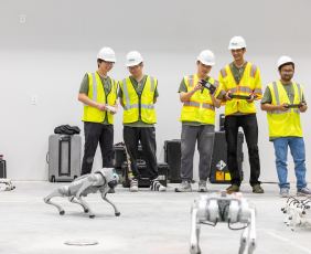 6 Students at GMU's Fuse building working with Artificial Intelligence