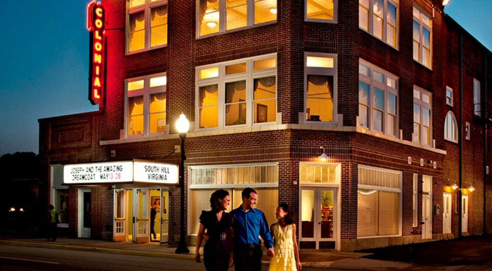 Colonial Theatre, Mecklenburg County